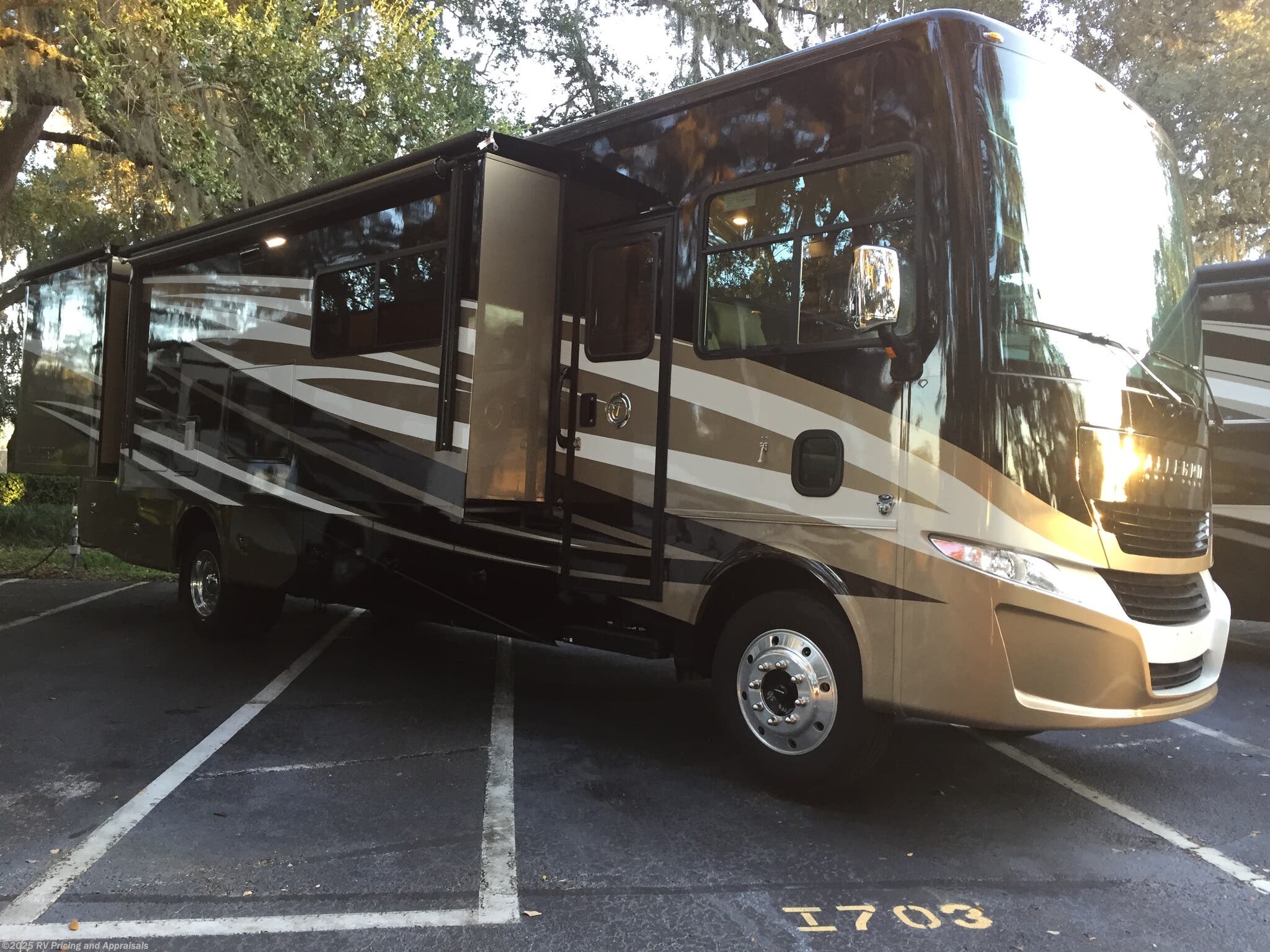Used 2017 Tiffin Allegro Open Road 34PA- Located in Fort Myers, Florida available in , Florida