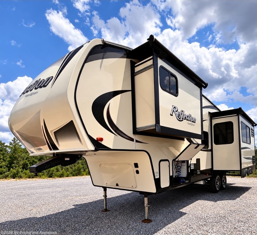 Used 2019 Grand Design Reflection 28BH LOCATED IN VILLA RICA GEORGIA available in , Florida