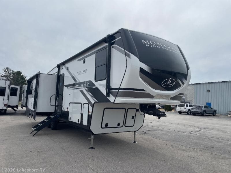 New 2025 Keystone Montana High Country 325RK available in Muskegon, Michigan
