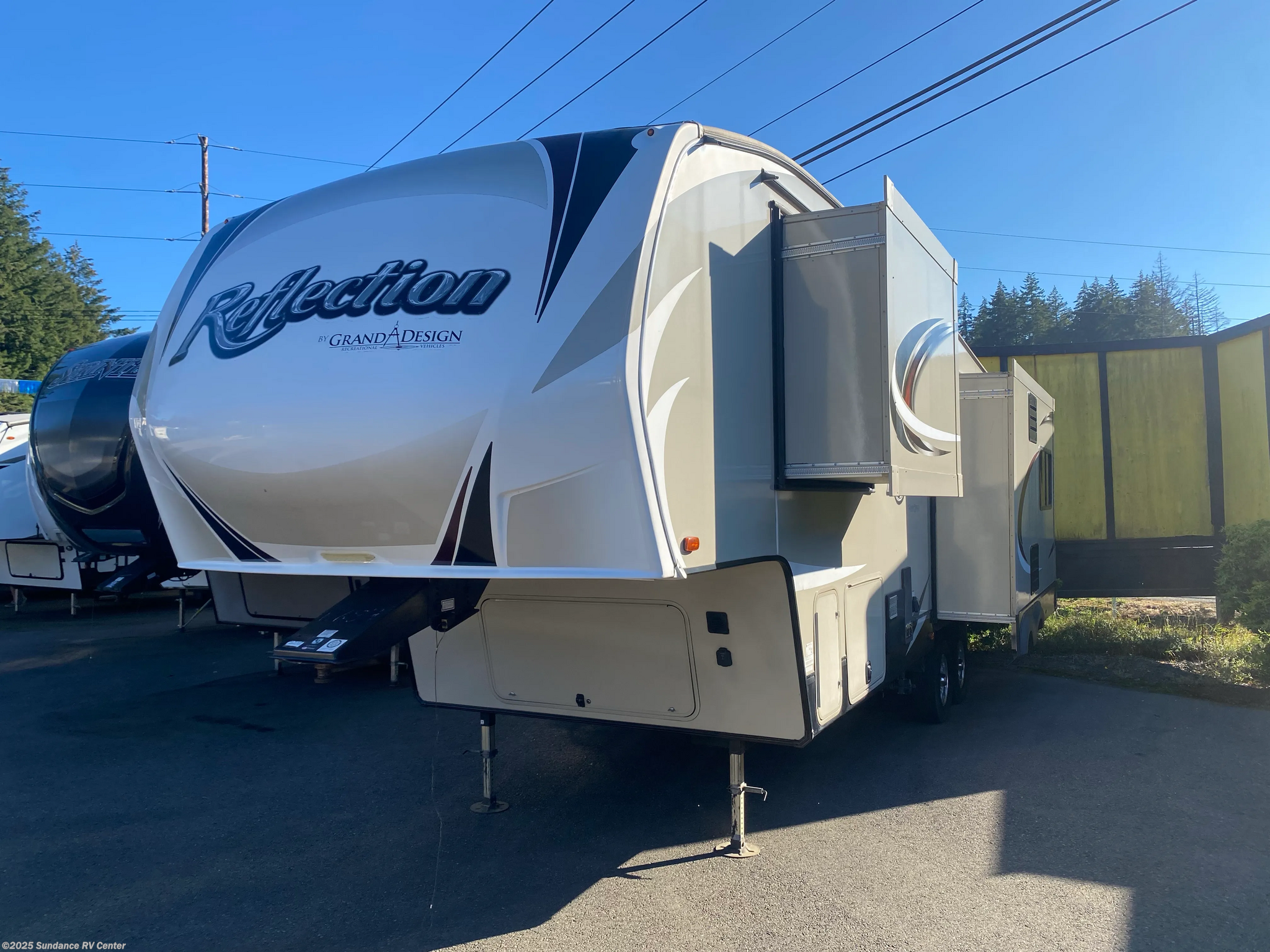 Used 2017 Grand Design Reflection Super-Lite 27RL available in Shelton, Washington