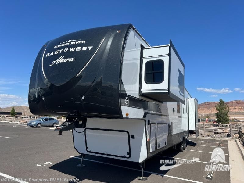 New 2026 East to West Ahara 383UR available in Hurricane, Utah