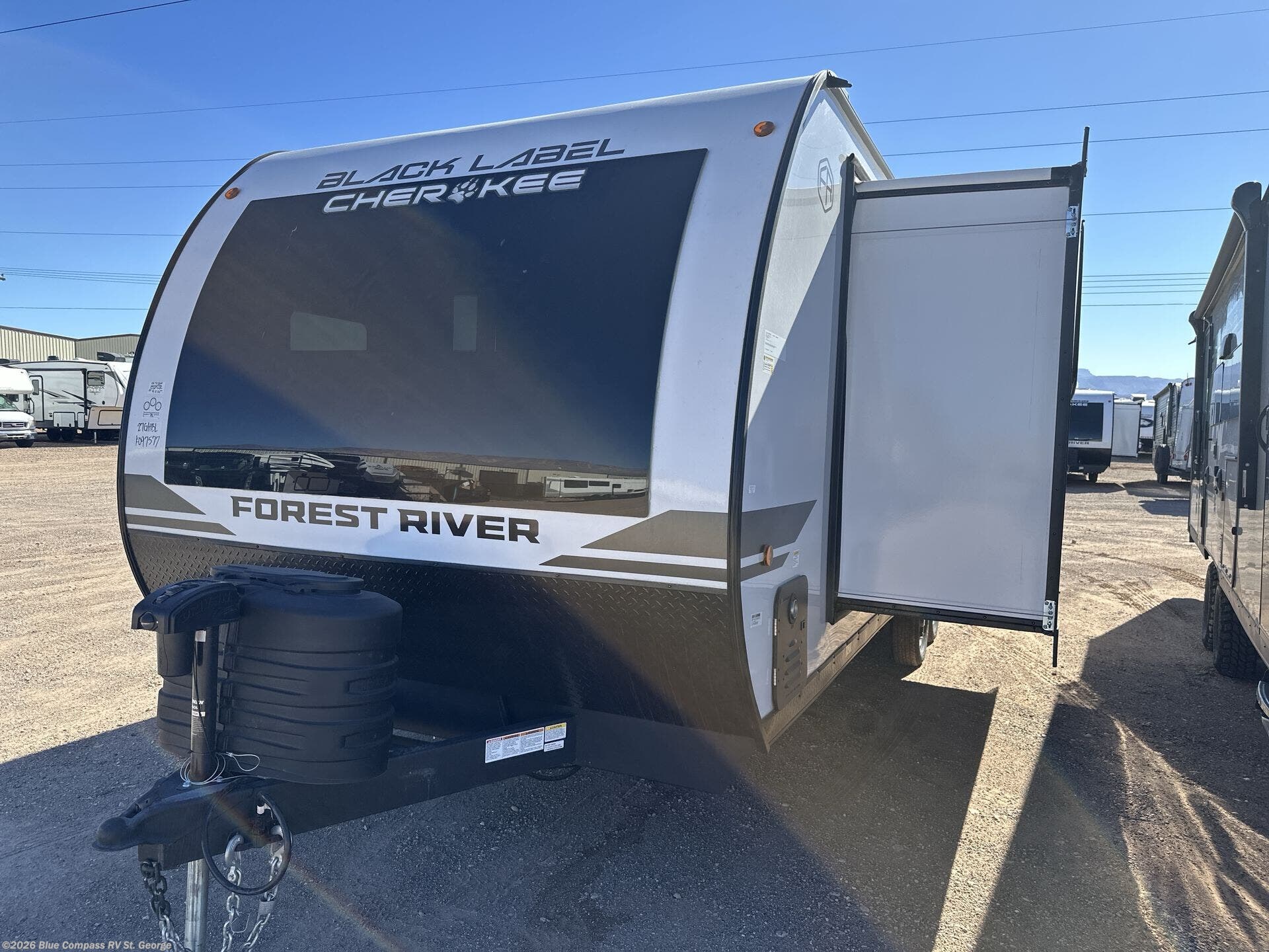 New 2026 Forest River Cherokee Grey Wolf Black Label 27GHBL available in Hurricane, Utah