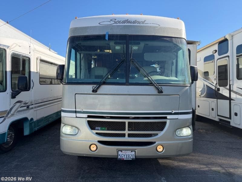 Used 2004 Fleetwood Southwind 32VS available in Hemet, California