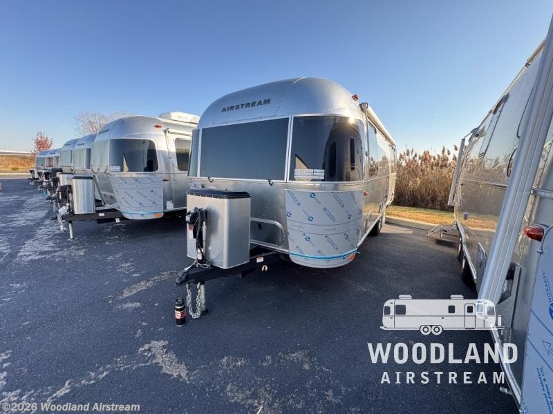 New 2026 Airstream Globetrotter 25FB Twin available in Lebanon, Indiana