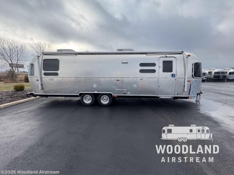 New 2026 Airstream Globetrotter 30RB available in Lebanon, Indiana
