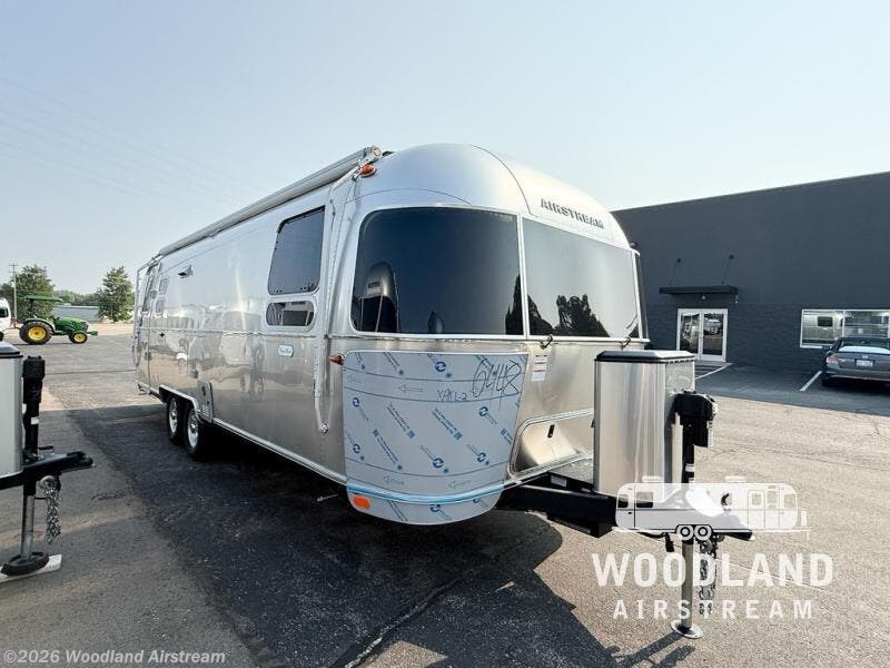 New 2025 Airstream Flying Cloud 27FB available in Georgetown, Kentucky