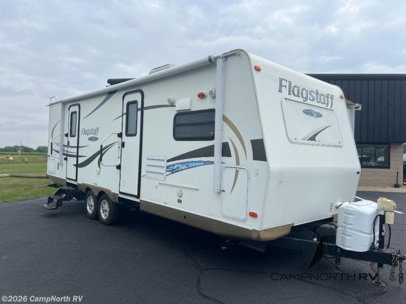 Used 2013 Forest River Flagstaff Super Lite 26FKWS available in Schoolcraft, Michigan