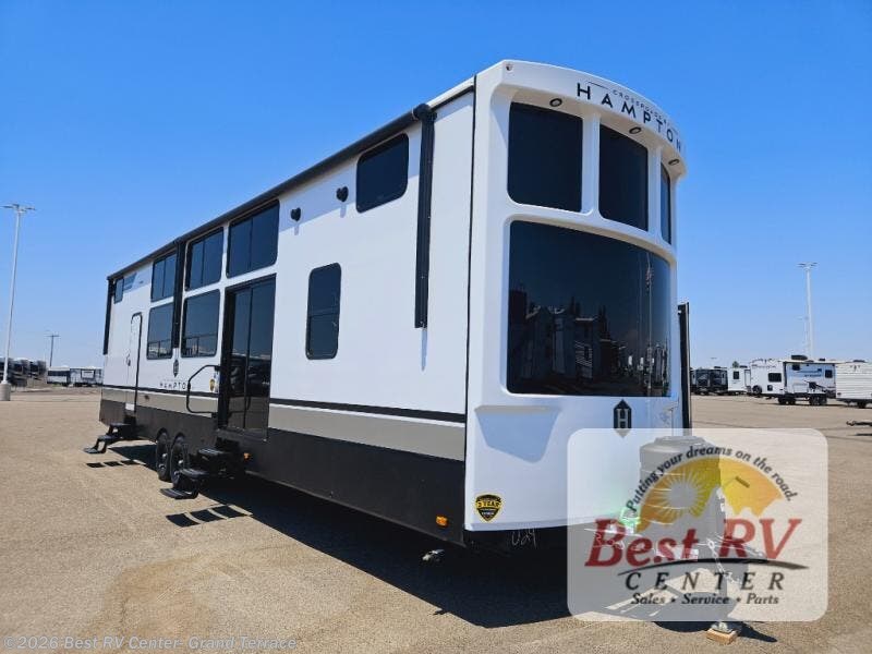 New 2025 CrossRoads Hampton HP390PVL available in Grand Terrace, California