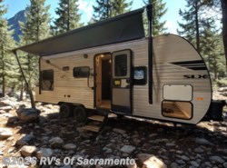 New 2026 Jayco Jay Flight SLX 210QBW available in Elk Grove, California