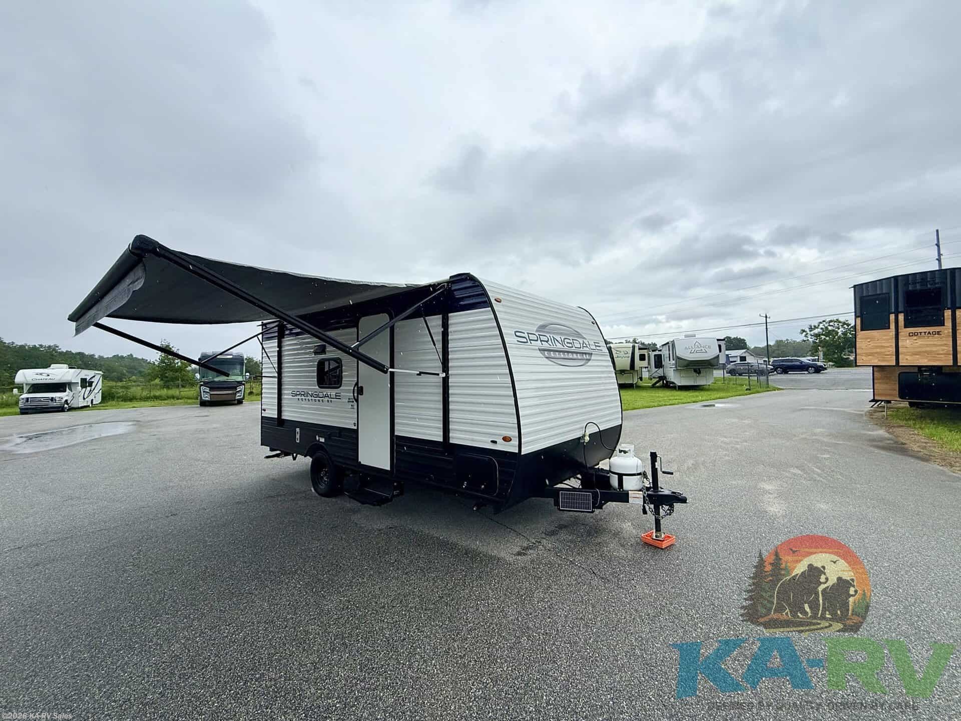 Used 2025 Keystone Springdale 1800BH available in Fruitland Park, Florida