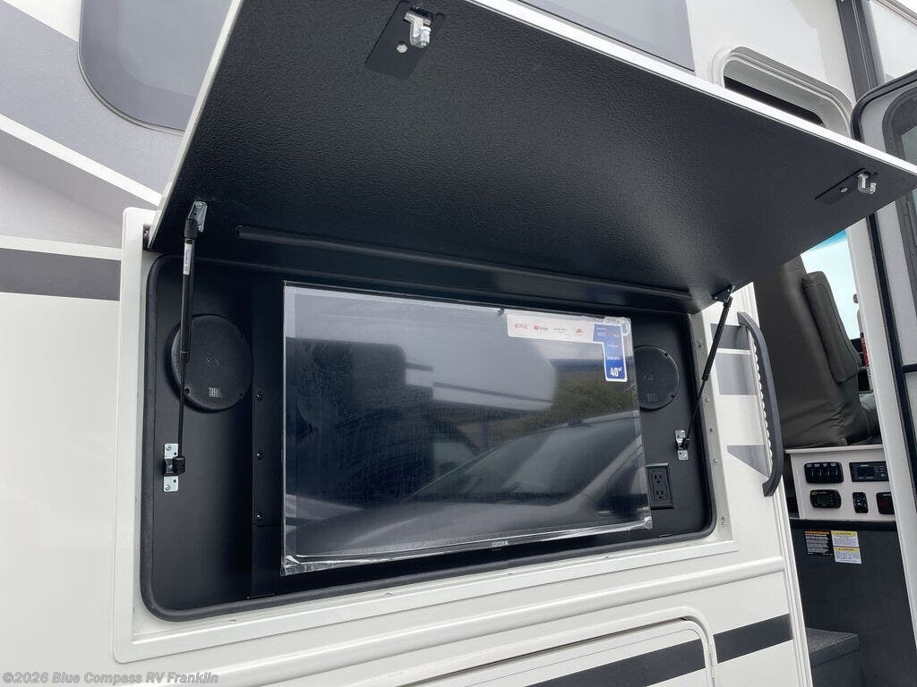 New 2026 Jayco Alante 29F available in Franklin, Kentucky
