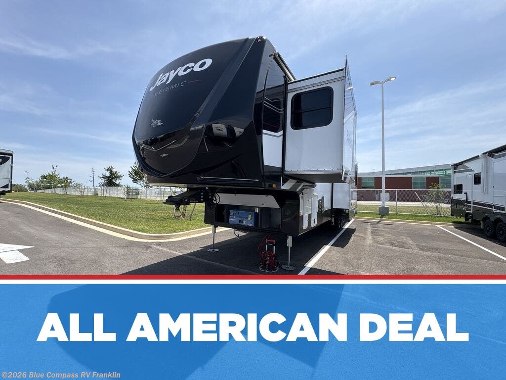 New 2026 Jayco Seismic 395 available in Franklin, Kentucky