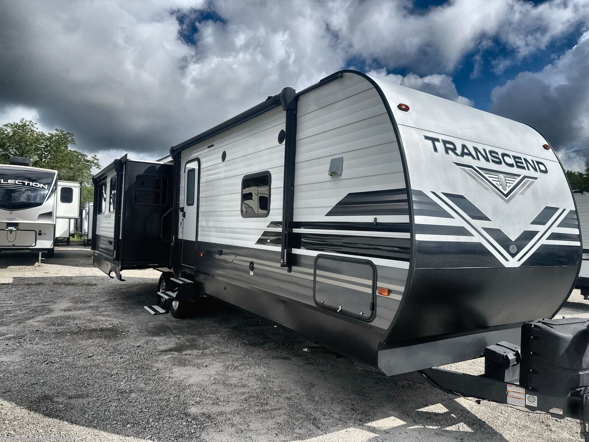 Used 2021 Grand Design Transcend 31RLK available in Mcbee, South Carolina
