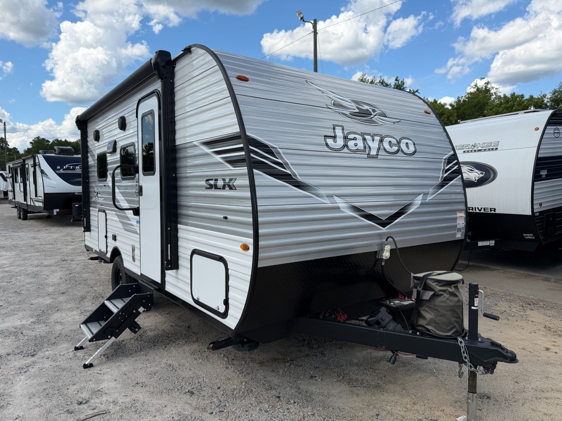 Used 2025 Jayco Jay Flight SLX 160LK available in Mcbee, South Carolina