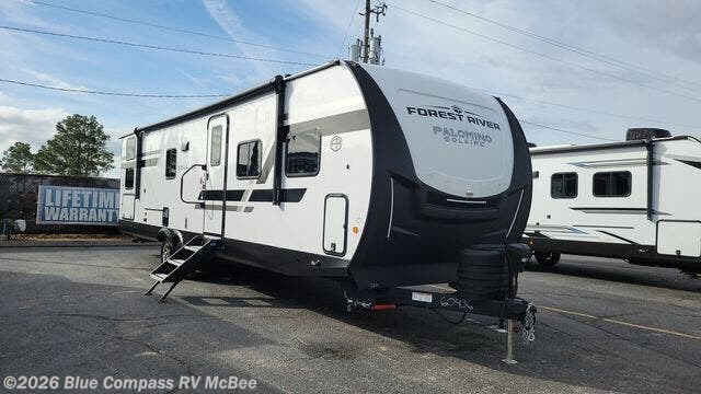 New 2025 Palomino Solaire 3200TSBH available in Mcbee, South Carolina