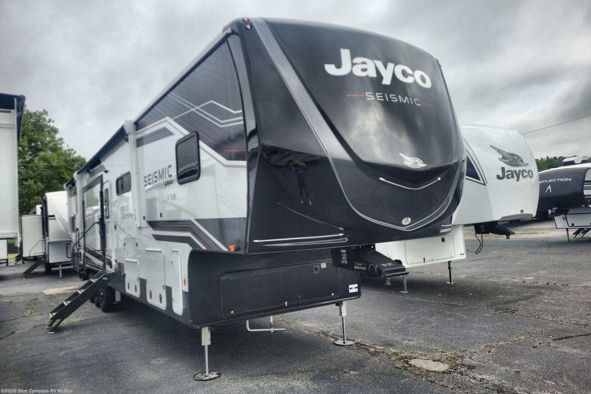 New 2026 Jayco Seismic 413 available in Mcbee, South Carolina