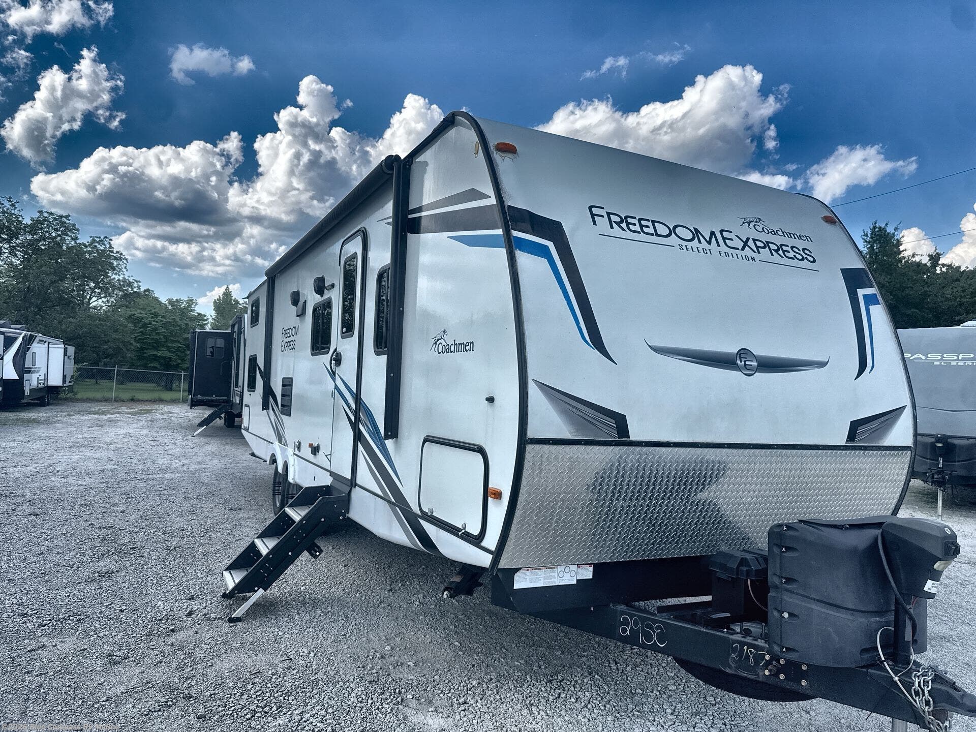Used 2018 Coachmen Freedom Express 29SE available in Mcbee, South Carolina