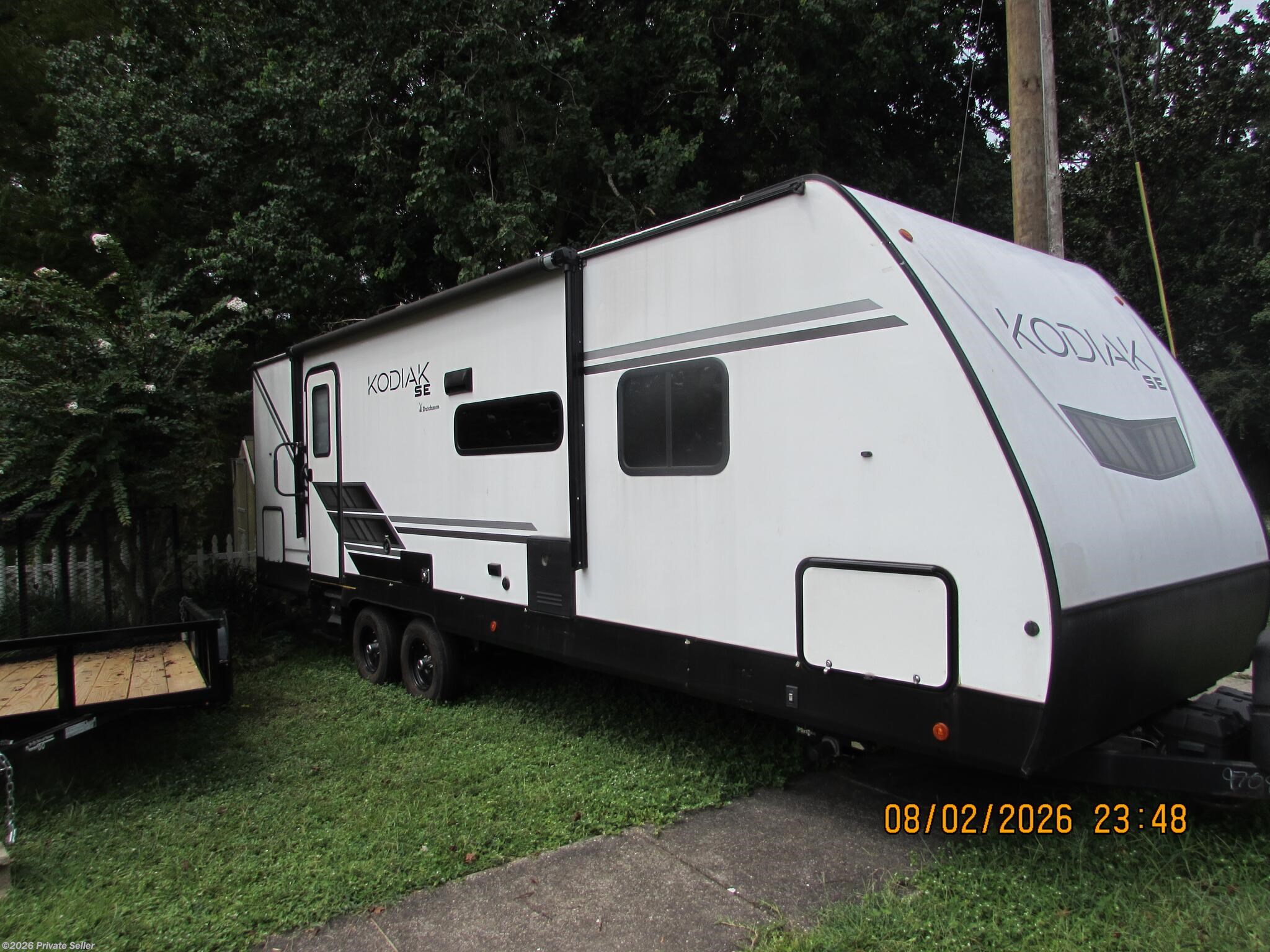 Used 2023  Dutchmen Kodiak Model SE 26SRB by Dutchmen from For Sale By Owner in Pensacola, FL