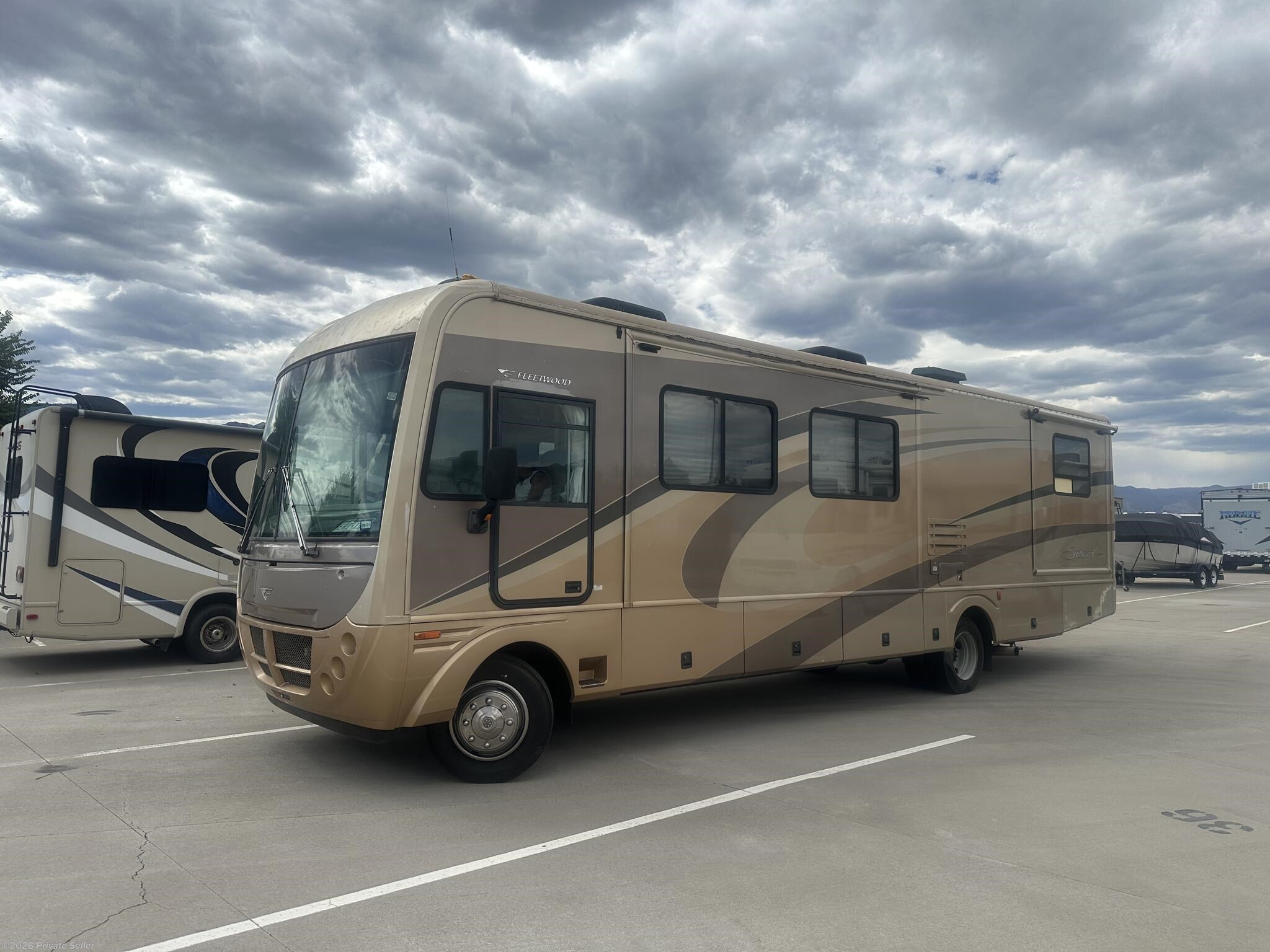 Used 2005  Fleetwood Southwind  by Fleetwood from For Sale By Owner in Denver, CO