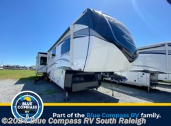 New 2024 Jayco North Point 377RLBH available in Benson, North Carolina