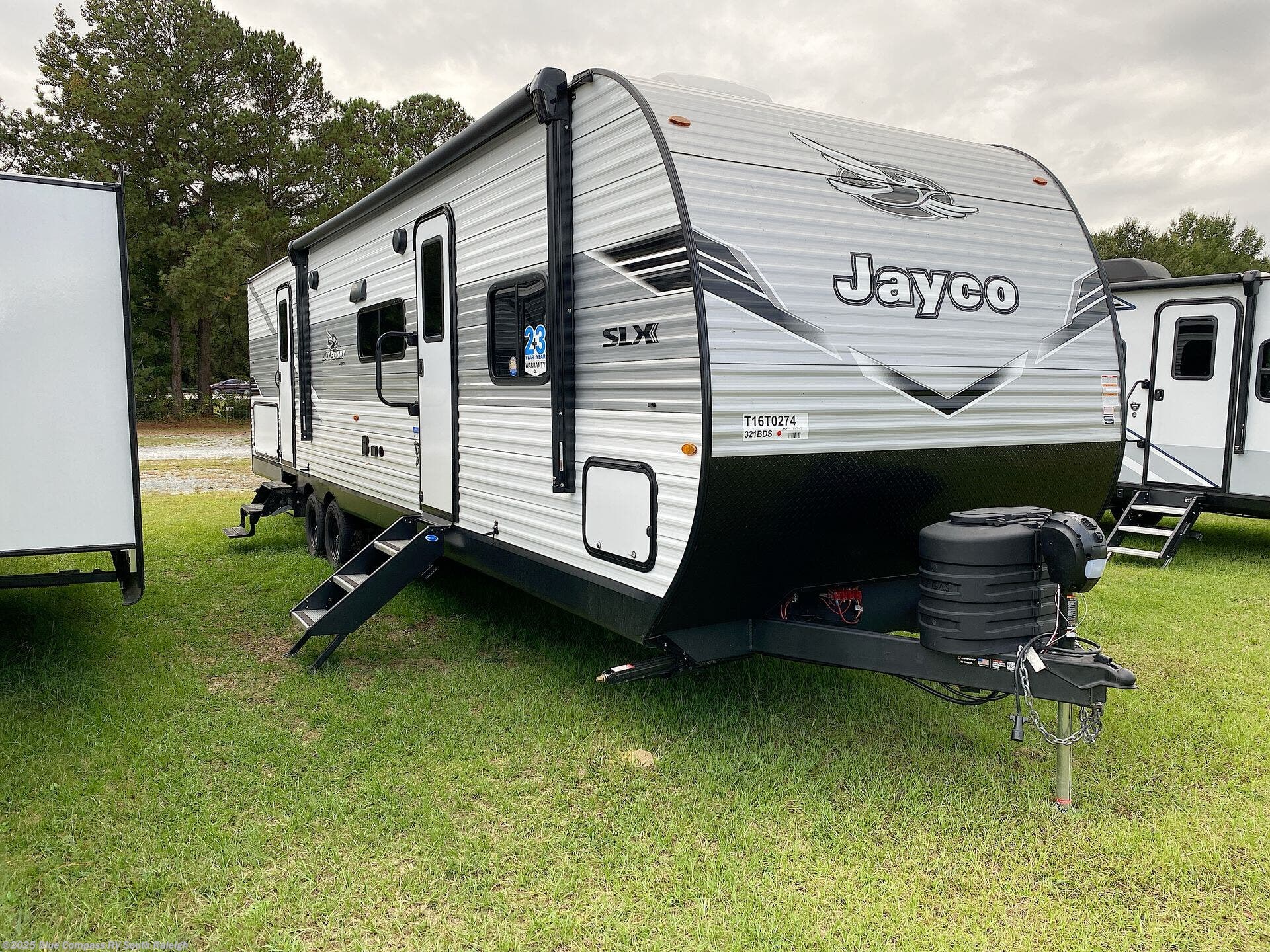 New 2026 Jayco Jay Flight SLX 321BDS available in Benson, North Carolina