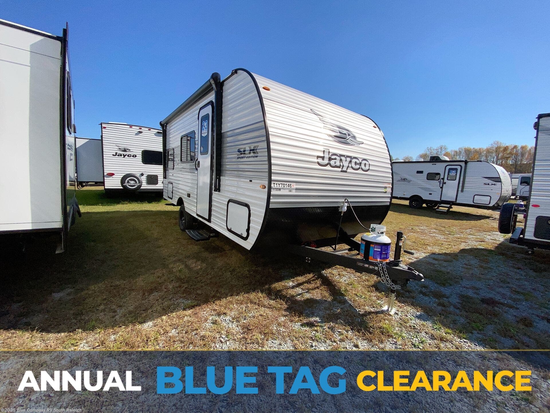 New 2026 Jayco Jay Flight SLX 172DB Sports Edition available in Benson, North Carolina