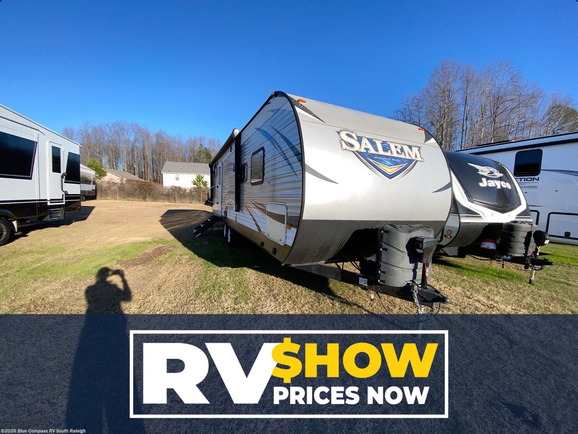 Used 2018 Forest River Salem 27DBK available in Benson, North Carolina