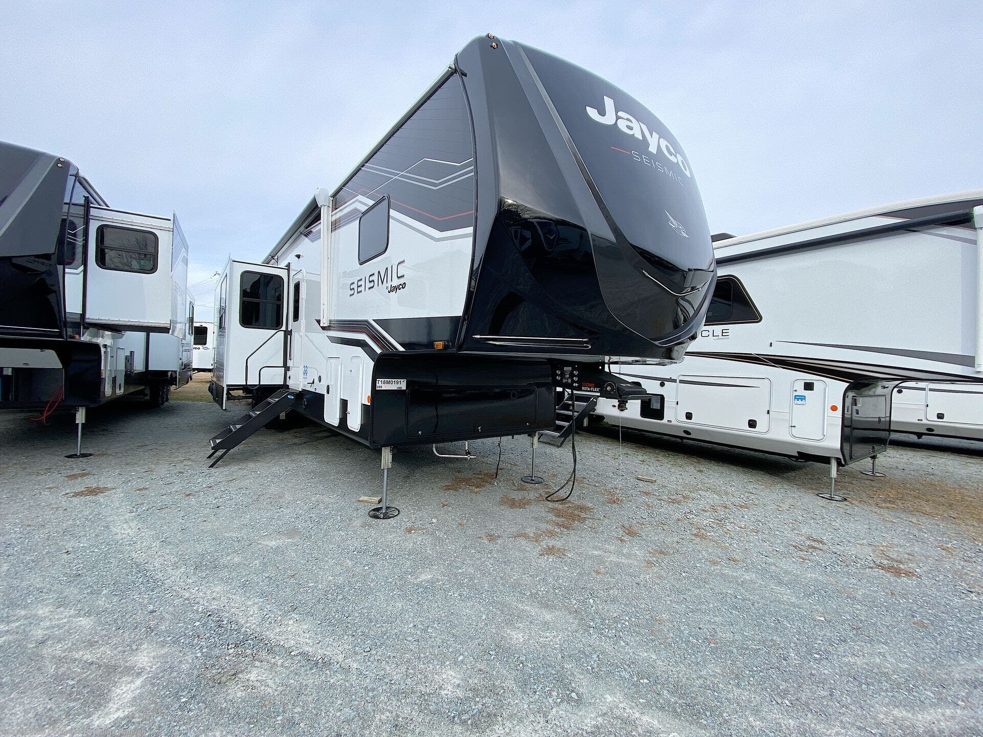 New 2026 Jayco Seismic 399 available in Benson, North Carolina