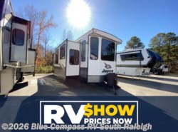 Used 2023 Jayco Jay Flight Bungalow 40LOFT available in Benson, North Carolina