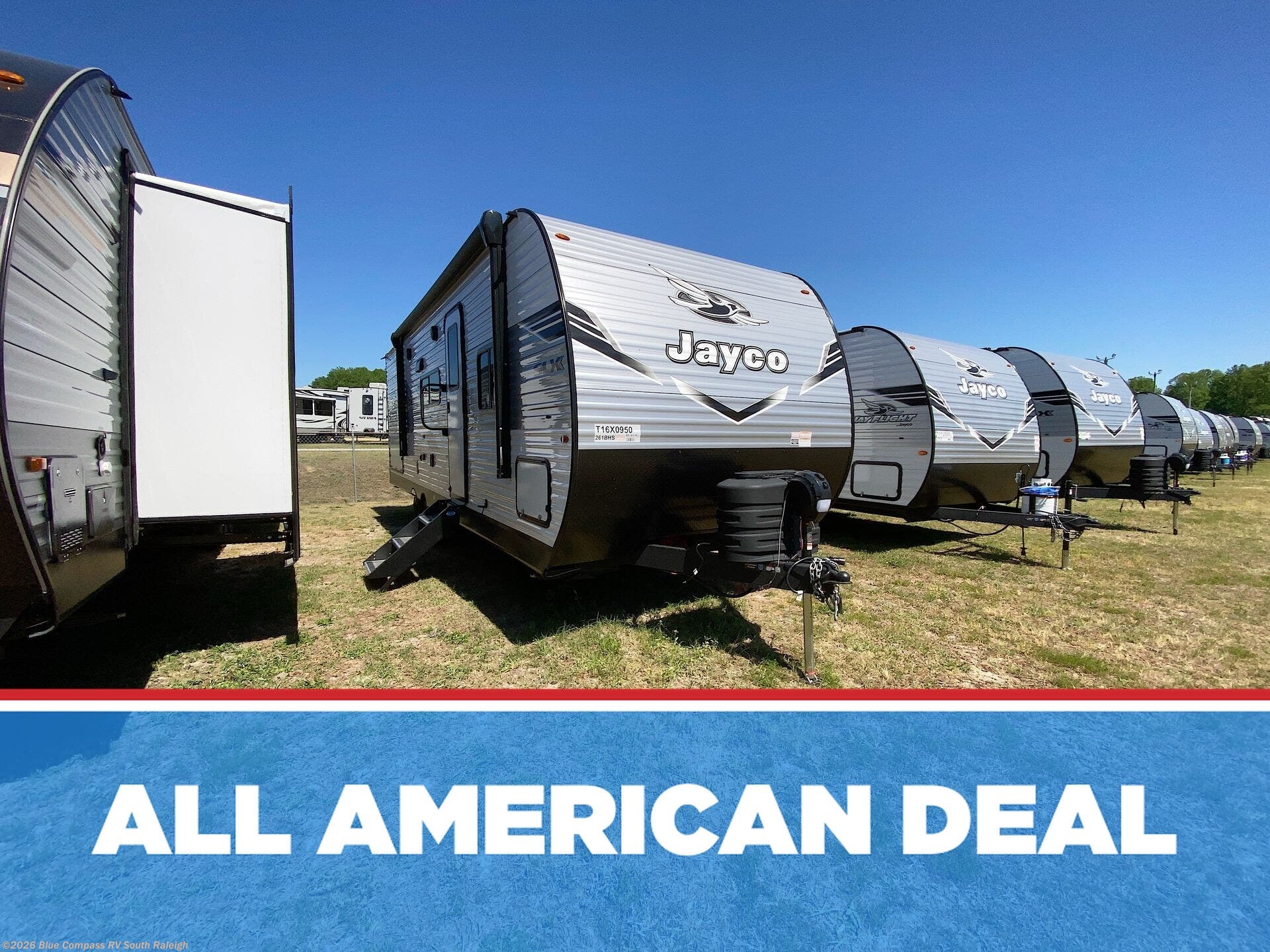 New 2026 Jayco Jay Flight SLX 261BHS available in Benson, North Carolina