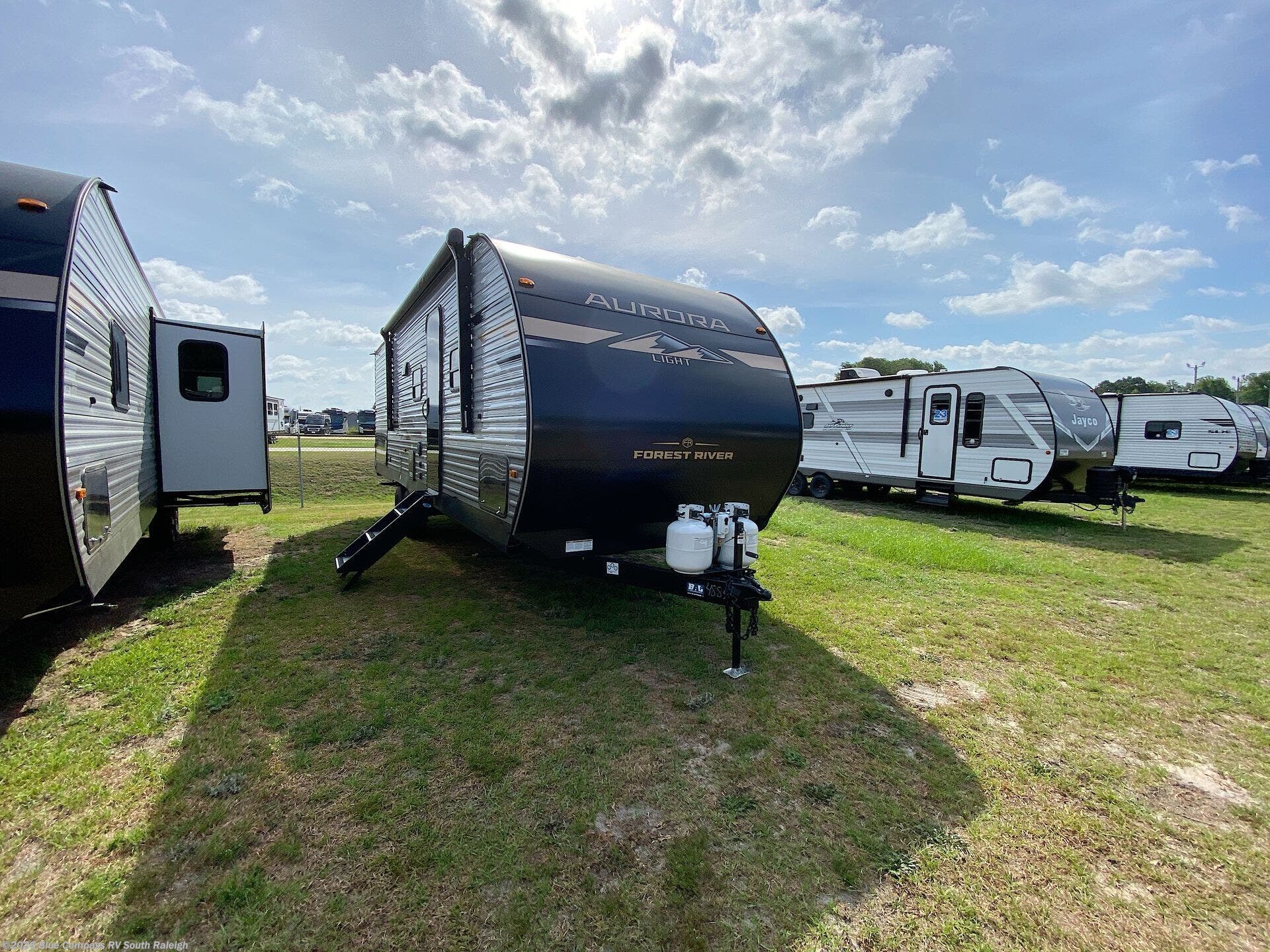 New 2026 Forest River Aurora Light 26BHS available in Benson, North Carolina