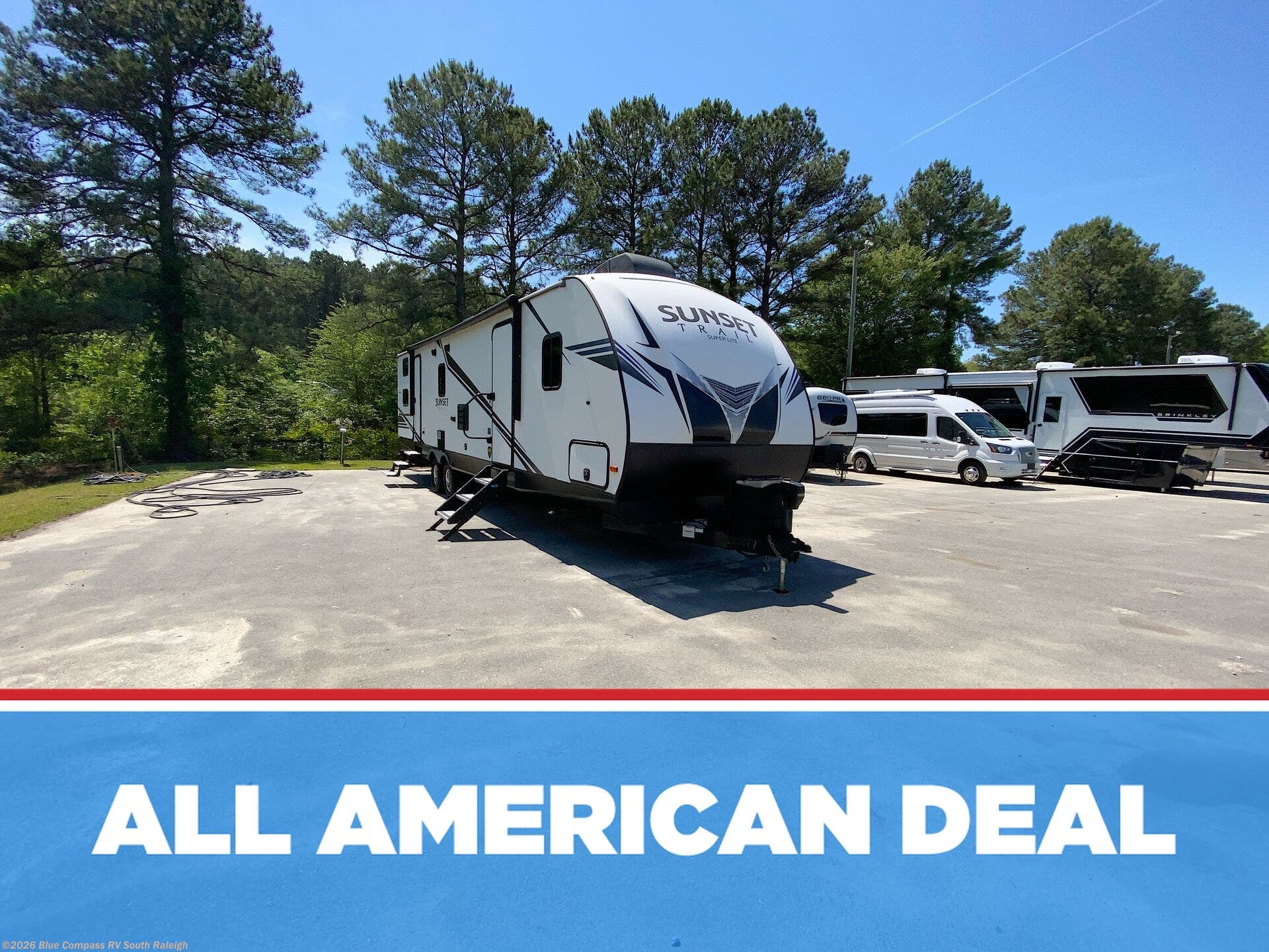 Used 2020 CrossRoads Sunset Trail Super Lite 336BH available in Benson, North Carolina