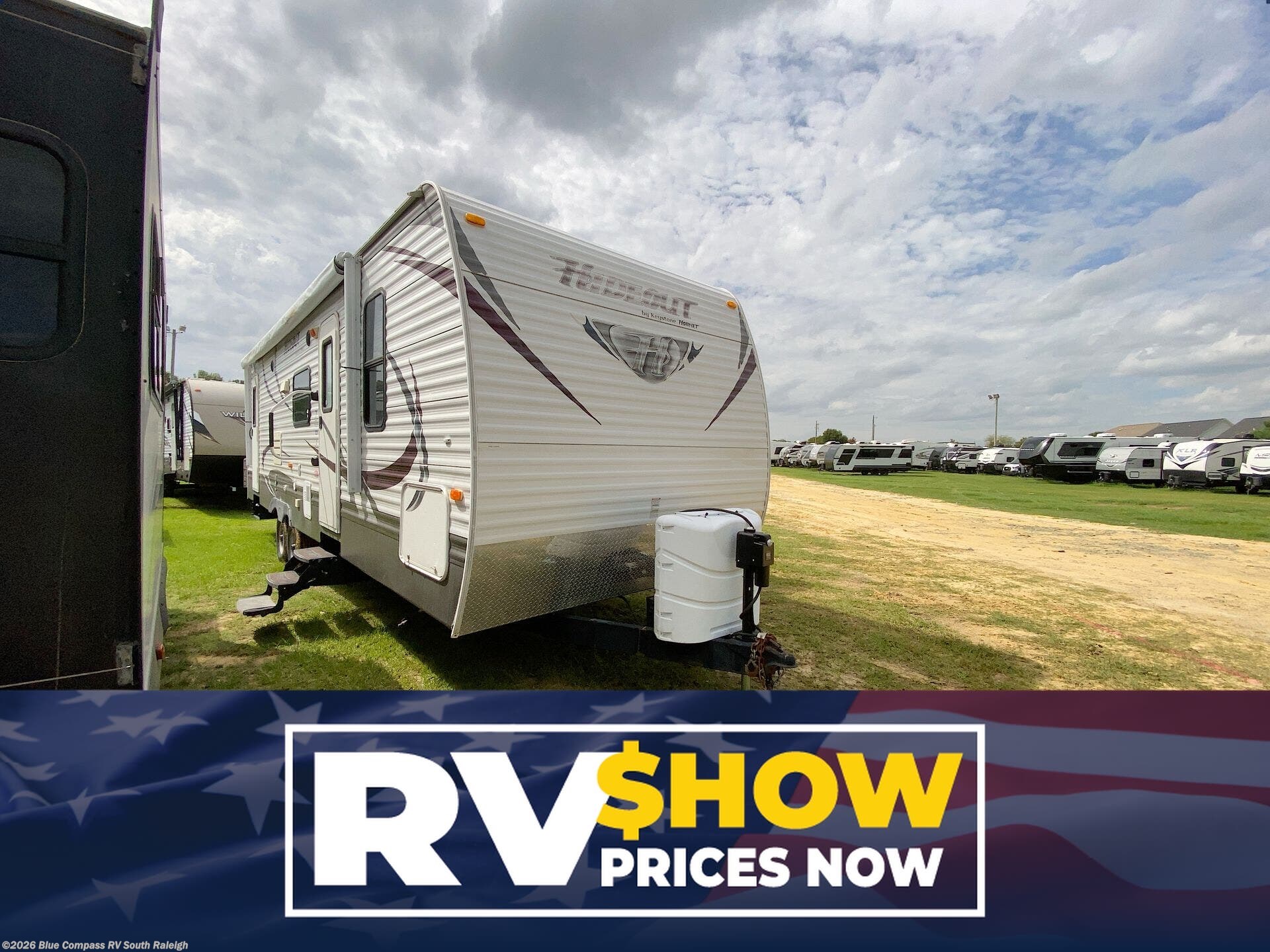 Used 2013 Keystone Hornet Hideout 28BHS available in Benson, North Carolina