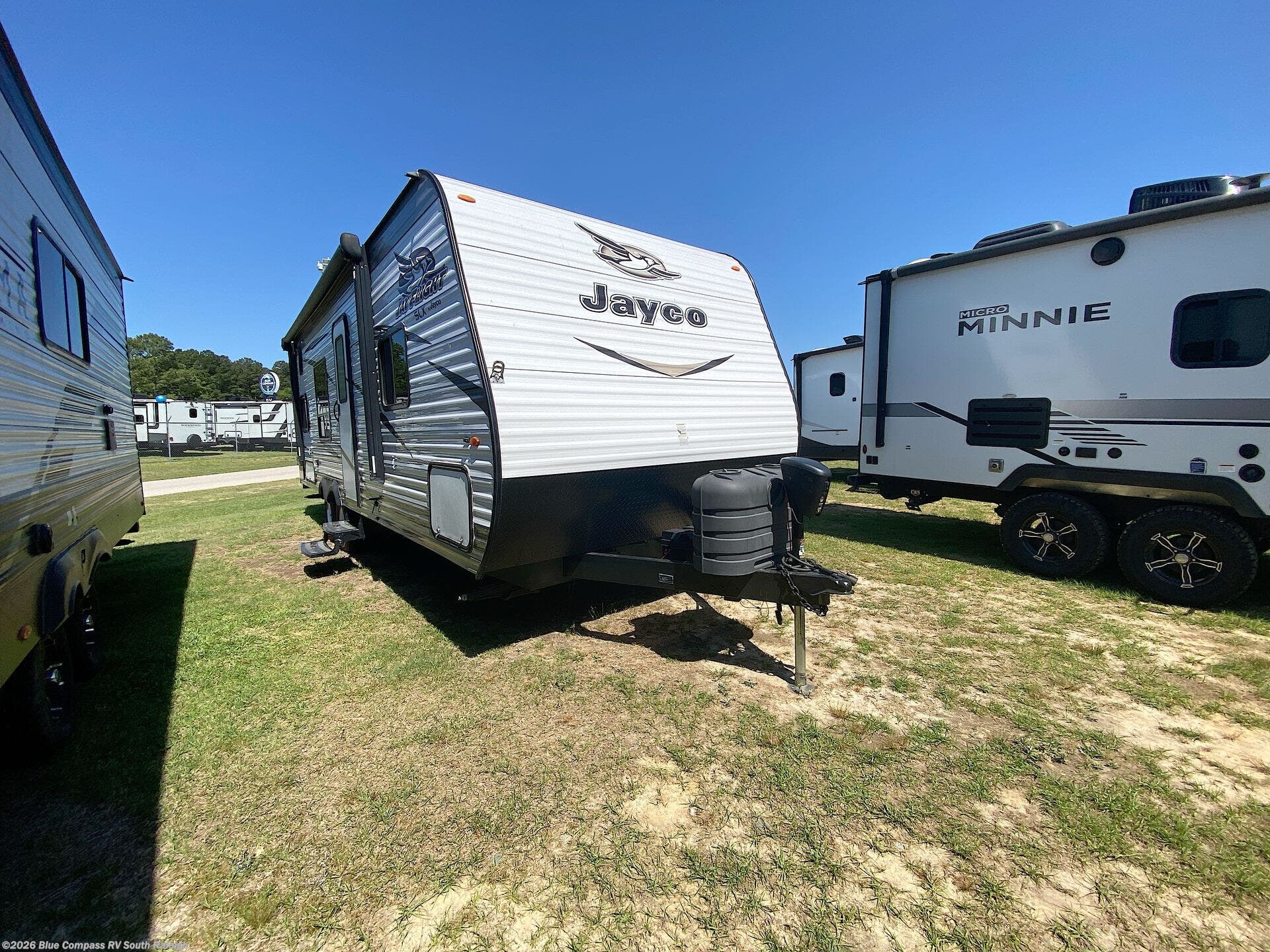 Used 2018 Jayco Jay Flight SLX 8 264BH available in Benson, North Carolina