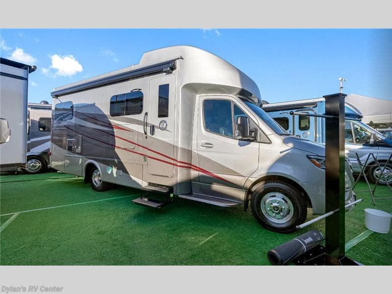 Used 2023 Tiffin Wayfarer 25 LW available in Sewell, New Jersey
