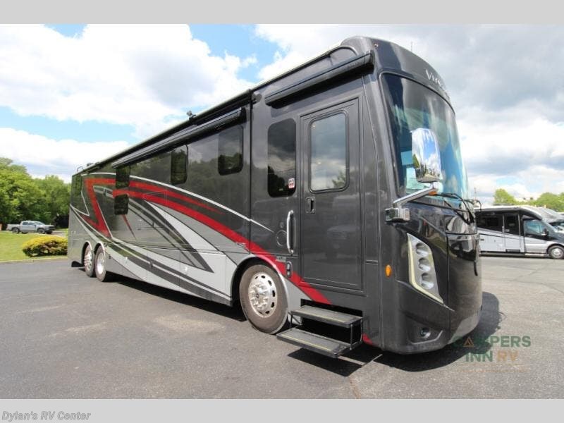 Used 2023 Thor Motor Coach Venetian B42 available in Sewell, New Jersey
