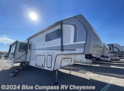 New 2025 Alliance RV Avenue 32RLS available in Cheyenne, Wyoming