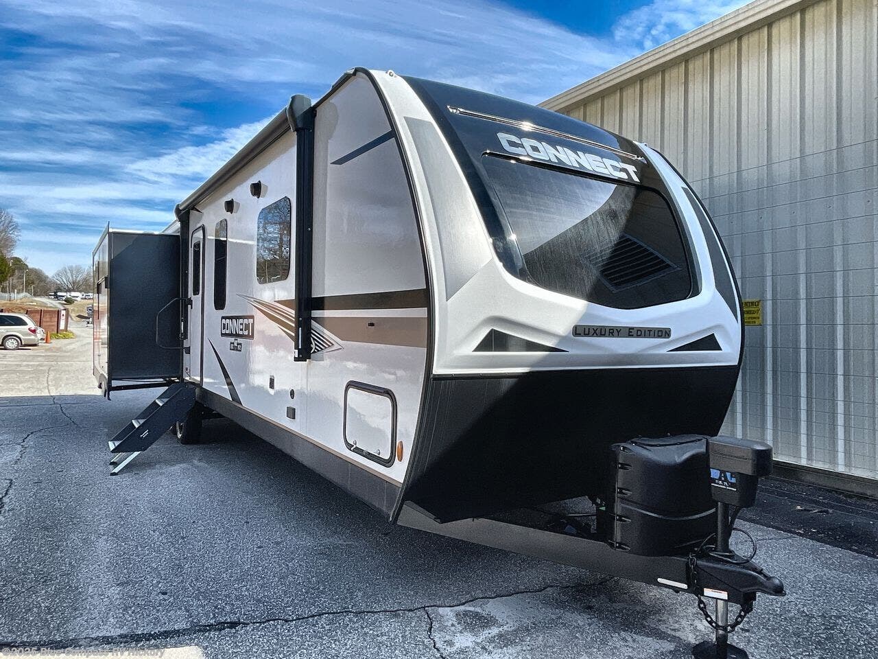 Used 2022 K-Z Connect 323RK available in Claremont, North Carolina