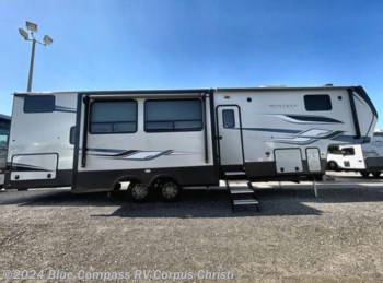 New 2022 Keystone Montana HM351BH available in Corpus Christi, Texas