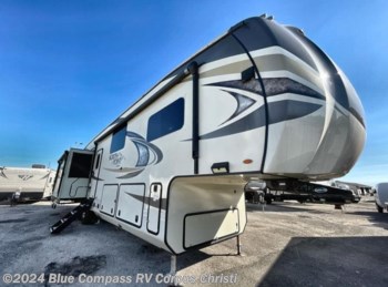 Used 2018 Jayco North Point 377RLBH available in Corpus Christi, Texas