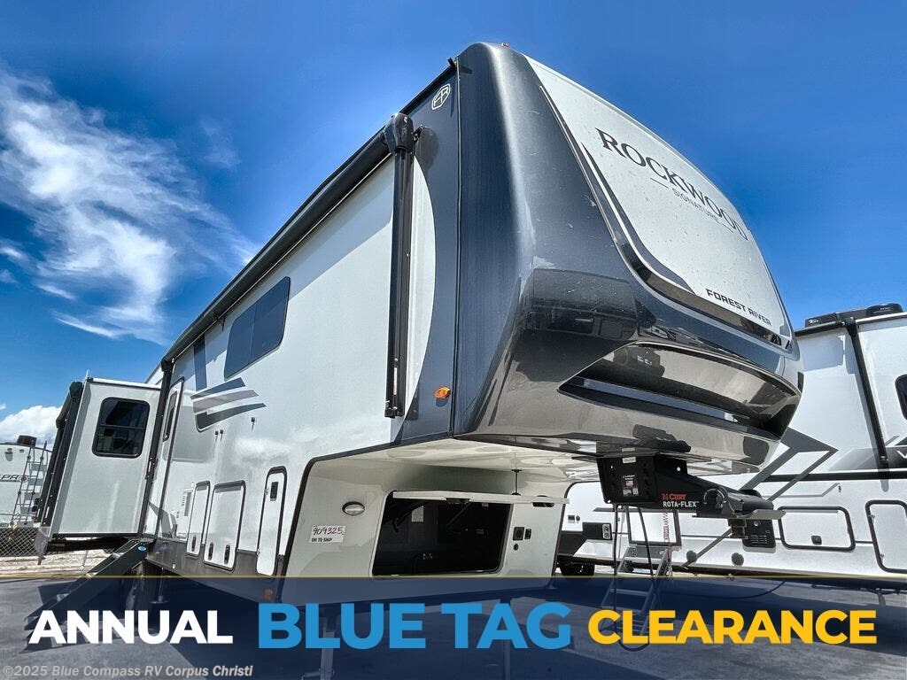 New 2026 Forest River Rockwood Signature 401SFB available in Corpus Christi, Texas