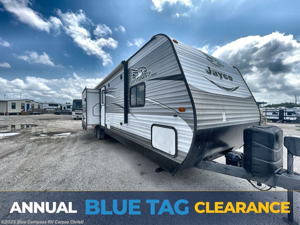 Used 2016 Jayco Jay Flight Jayflight 33rlds available in Corpus Christi, Texas