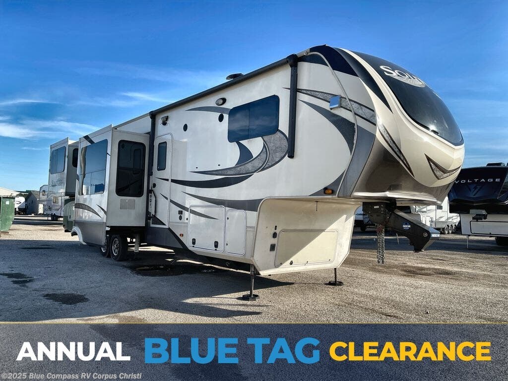 Used 2019 Grand Design Solitude 375RES available in Corpus Christi, Texas