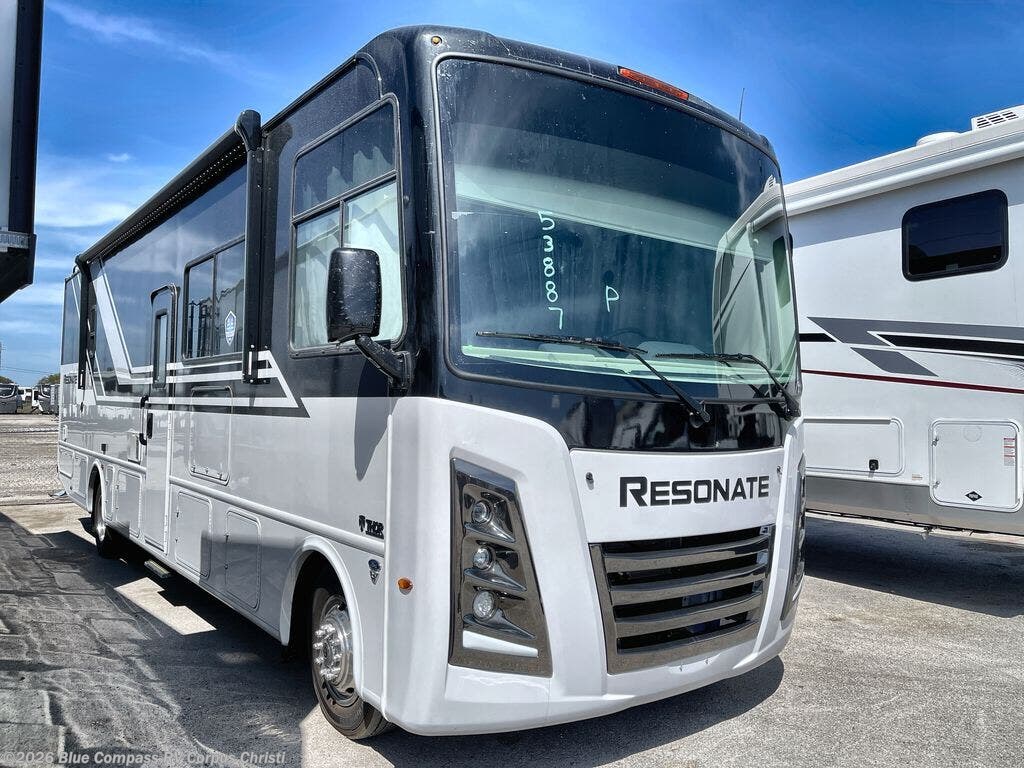 New 2026 Thor Motor Coach Resonate 32B available in Corpus Christi, Texas