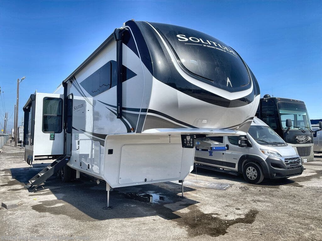 New 2026 Grand Design Solitude 310GK available in Corpus Christi, Texas
