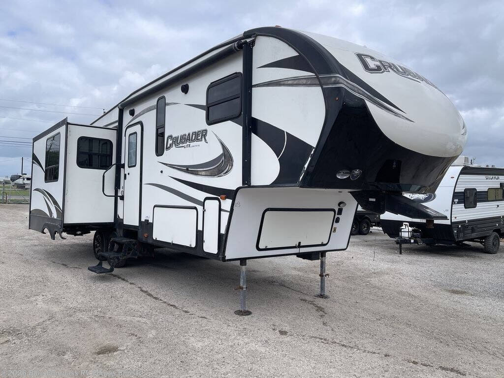 Used 2019 Forest River  CRUSADER 27RK available in Corpus Christi, Texas
