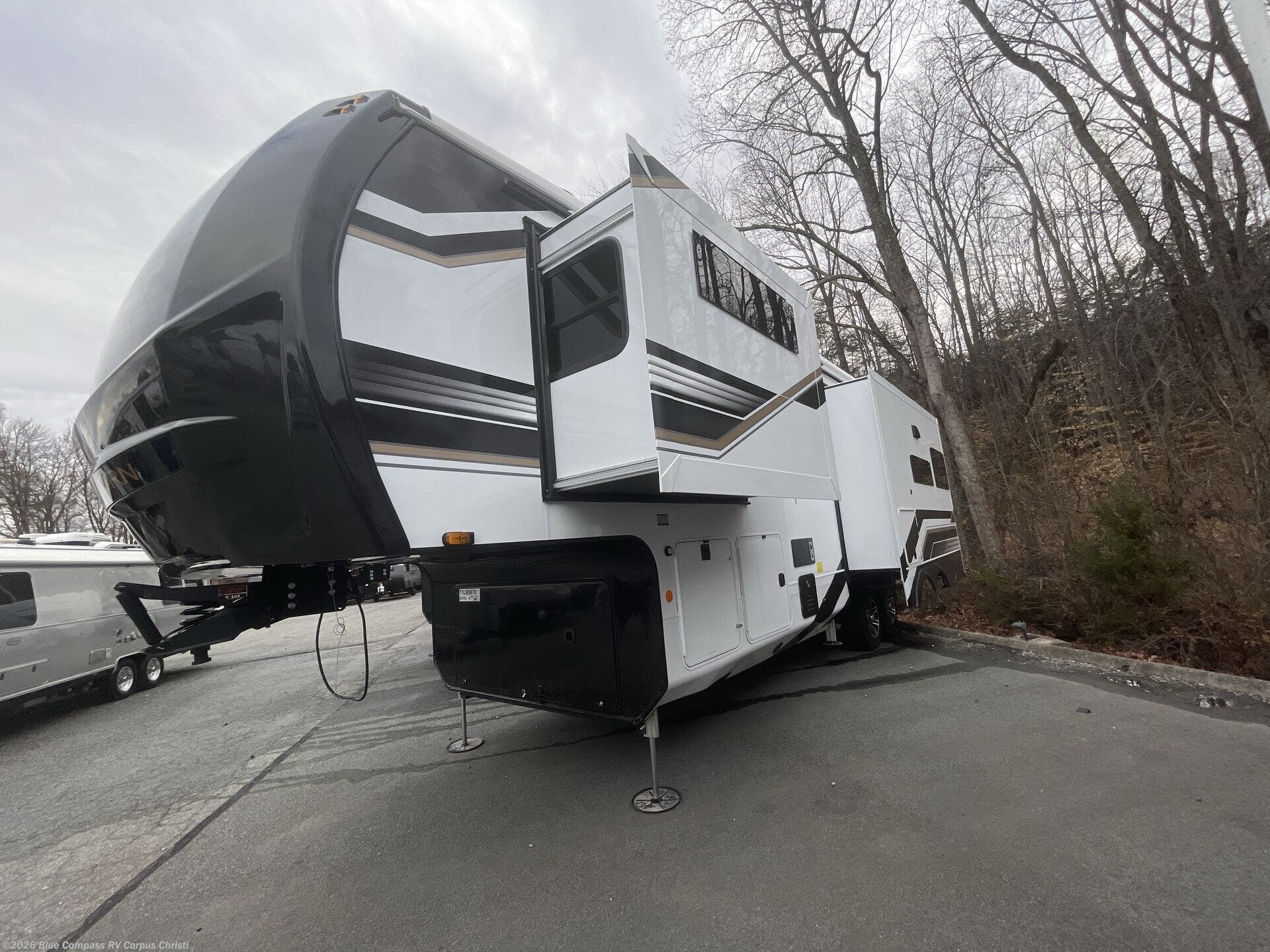 New 2027 Heartland Bighorn 31RL available in Corpus Christi, Texas