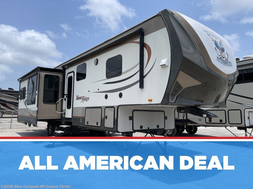 Used 2017 Highland Ridge Mesa Ridge 348RLS available in Corpus Christi, Texas