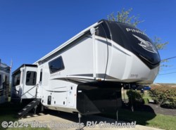 New 2024 Jayco Pinnacle 36FBTS available in Cincinnati, Ohio