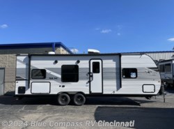 New 2025 Jayco Jay Flight SLX 260BH available in Cincinnati, Ohio